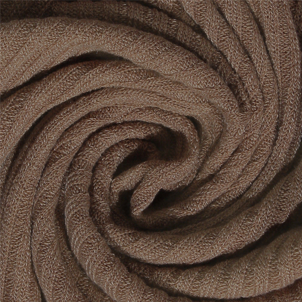 Off-the-shoulder Slim-fitting Dresses Are Hot